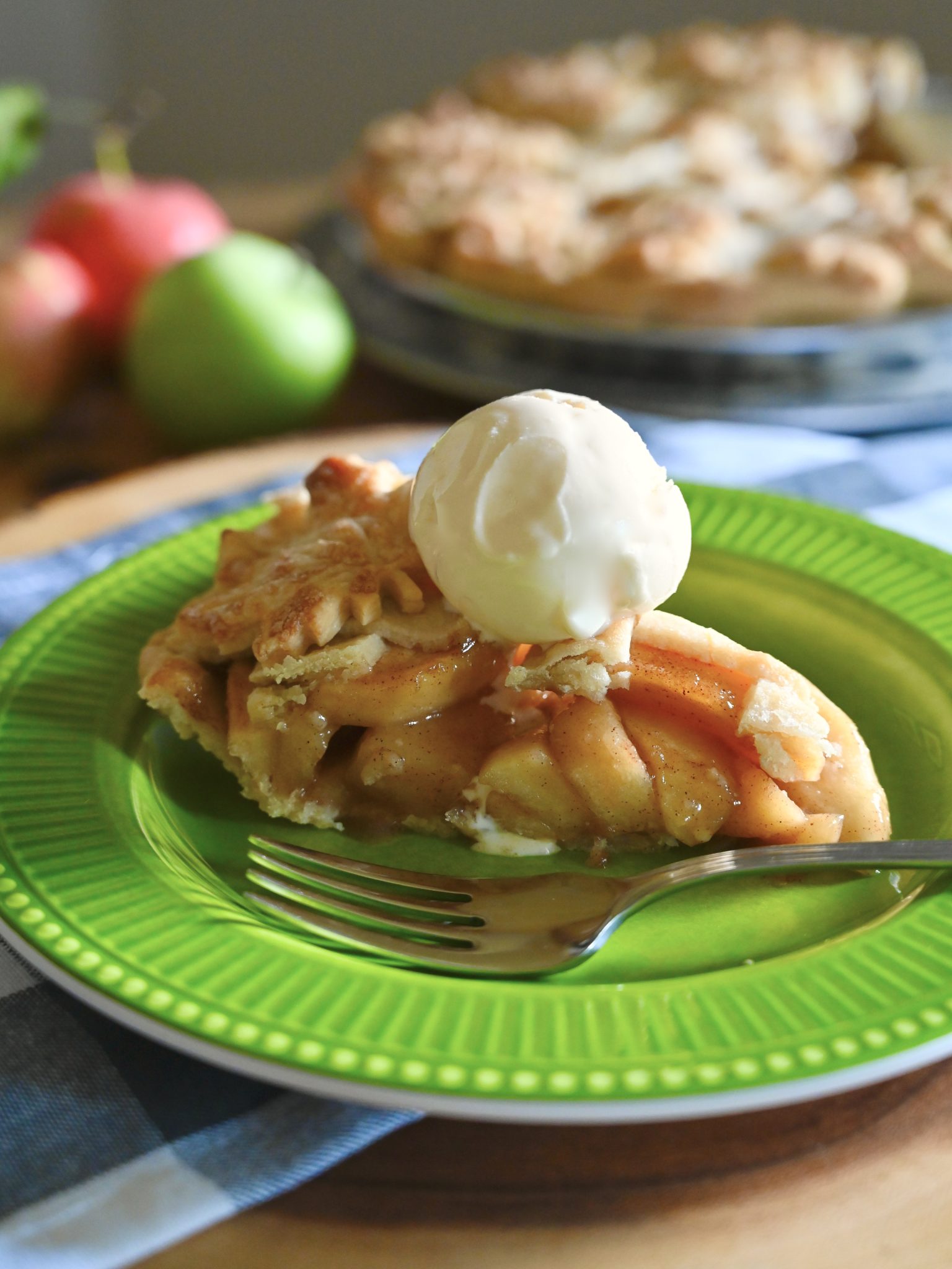 Honey Crisp Apple Pie - Maison Mccauley