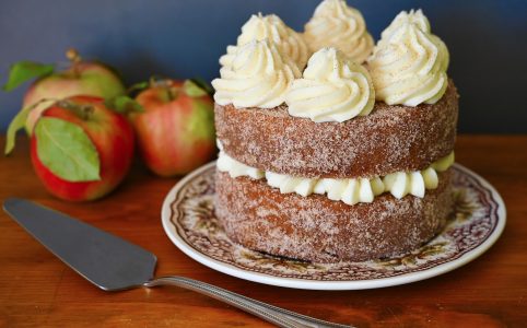 Apple cake with cream cheese frosting